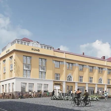 Ξενοδοχείο Runo 5*