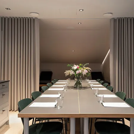 Ξενοδοχείο Runo 5*