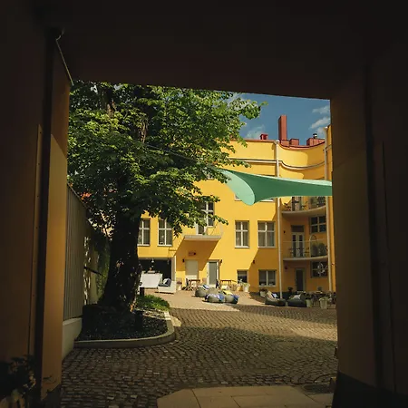 Ξενοδοχείο Runo 5*