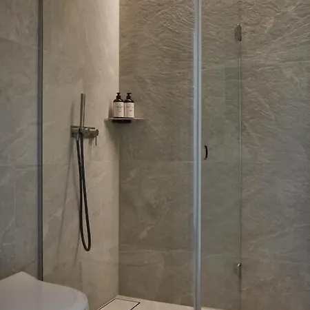 Runo Ξενοδοχείο 5*